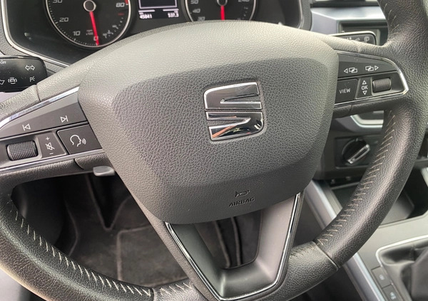 Seat Arona cena 59900 przebieg: 45900, rok produkcji 2019 z Poznań małe 137